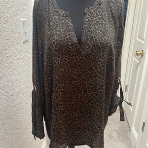 Michael Kors Olive Green Leopard Print w/ Blouse Gold hardware Size Medium
